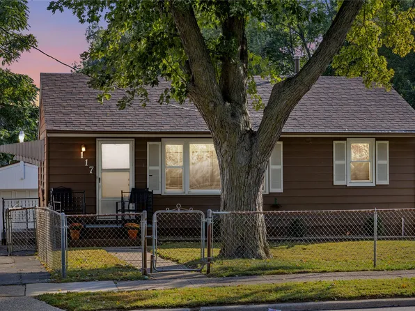 117 E Watrous Ave, Des Moines, IA 50315