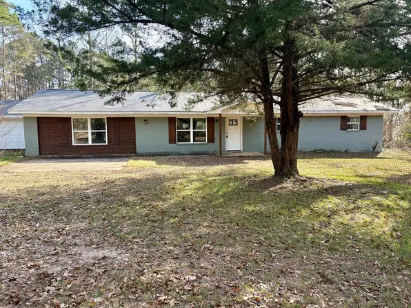 1581 County Road 559, Etoile, TX 75944