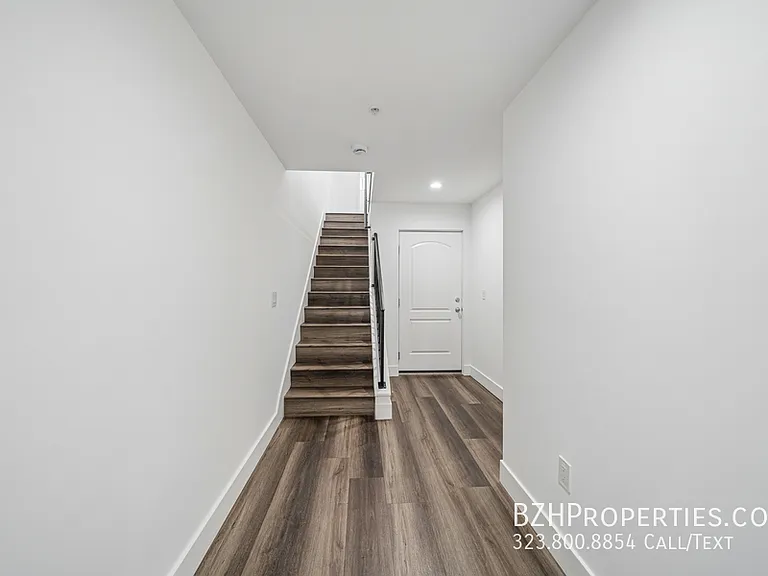 6006-6002 Klump Ave — Photo 45