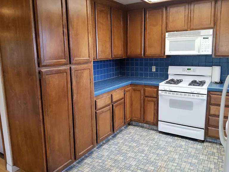 229 Butte Dr — Photo 3