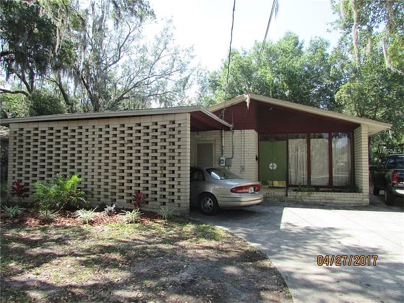 1st image of 1427 Crystal Lake Dr