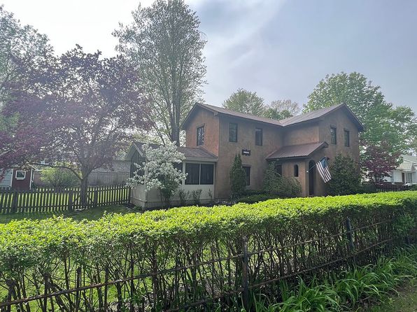 12 Ward St