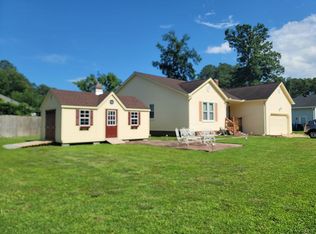 2412 Hunts Neck Trl, Virginia Beach, VA 23456