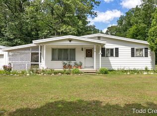 6900 Ryerson Rd, Twin Lake, MI 49457