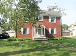 1303 W Acres Rd, Joliet, IL 60435