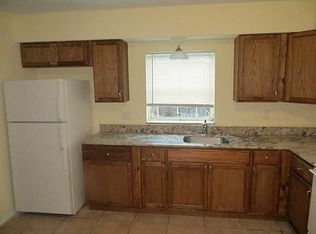 190 SW 77th Ter, Pompano Beach, FL 33068