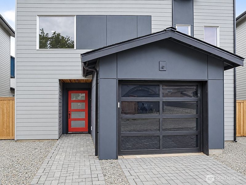 2nd image of 8316 28th Avenue NW