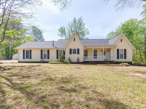 98 Fox Pond Cv, Jackson, TN 38305