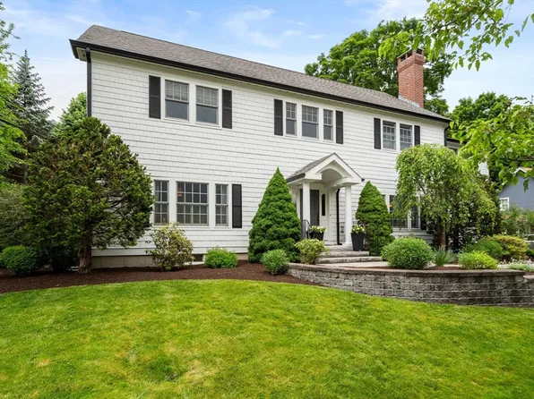 19 Carol Rd, Needham, MA 02492