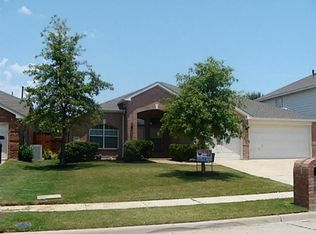 1603 Redwood Dr, Corinth, TX 76210