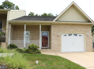 1249 White Rock Ct, Woodstock, VA