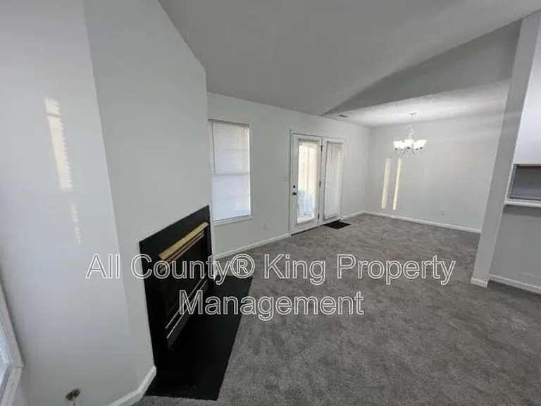 342 Waterdown Dr #10 — Photo 22