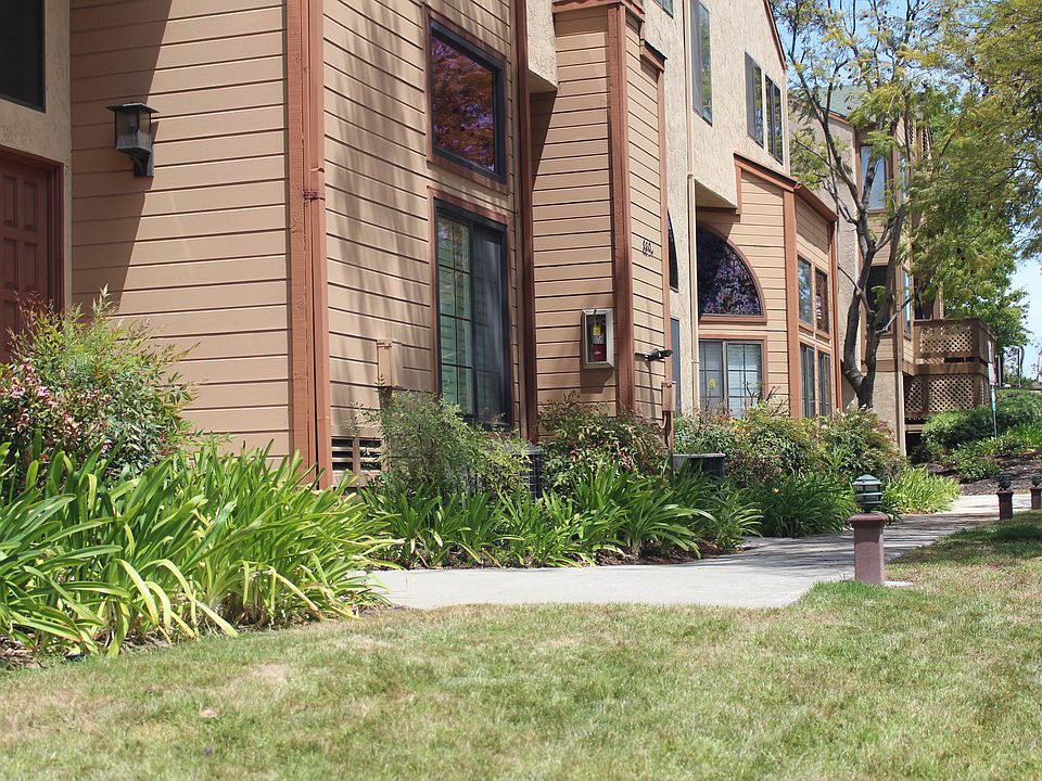 1st image of 8894 Highwood Dr Unit C
