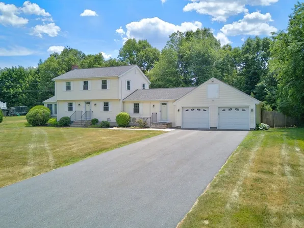 10 Hemlock Rd, Andover, MA 01810