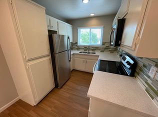 2400 Q St #305, Sacramento, CA 95816