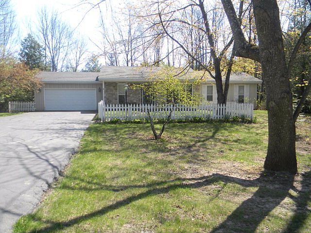 1st image of 10768 Birchwood Dr