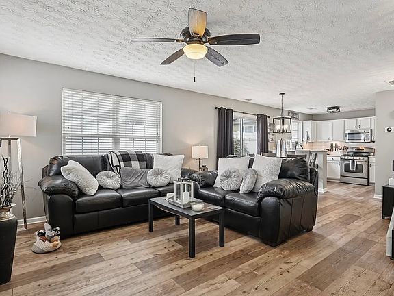 4th image of 167 Swanee Ln