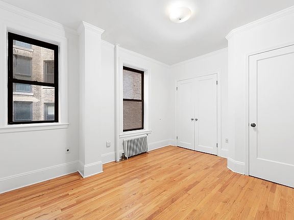 5th image of 1240 Park Ave #C4