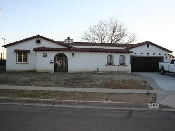 261 E Lomita Dr, Rialto, CA 92376
