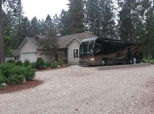 122 W Trappers Loop, Chewelah, WA 99109