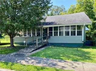 6 Georgia St, Honea Path, SC 29654