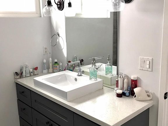 3rd image of 1429 Butler Ave