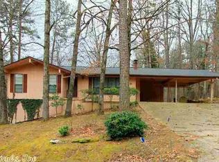 9 Porrino Ln, Hot Springs Village, AR 71909