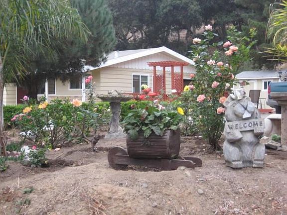 2nd image of 276 Las Lomas Dr