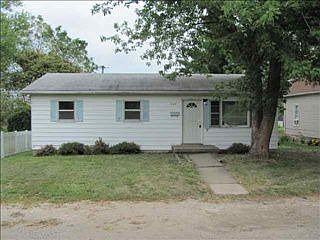 1st image of 1104 E Taylor St