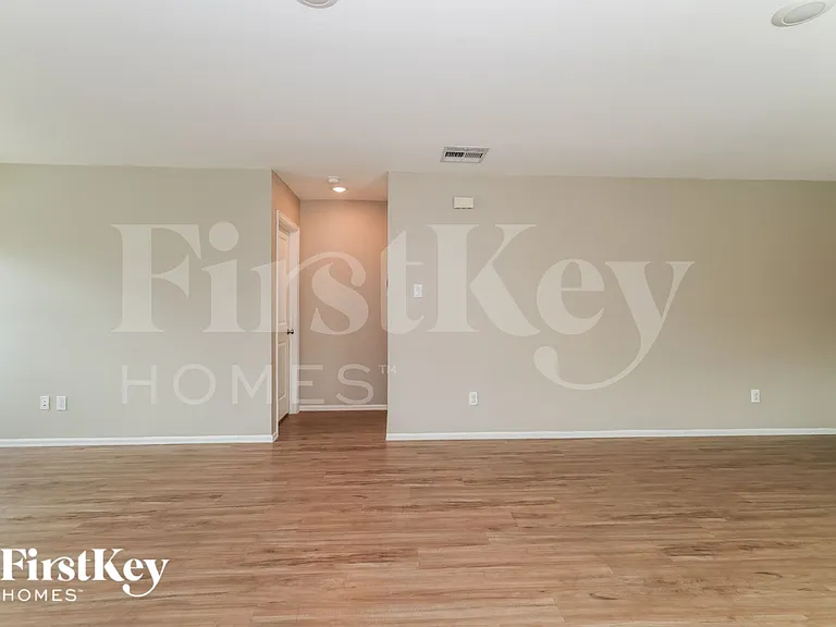 4122 Saw Mill Peak Ln — Photo 4