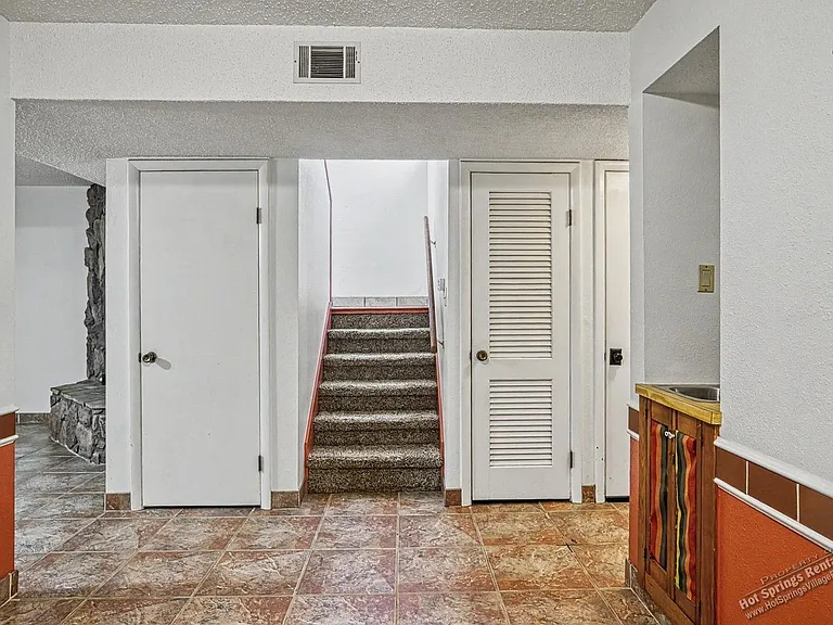 119 Emperado Way — Photo 3