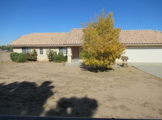 12404 Mission Rd, Hesperia, CA 92344