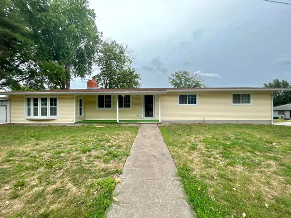 660 S Miami Ave, Marshall, MO 65340
