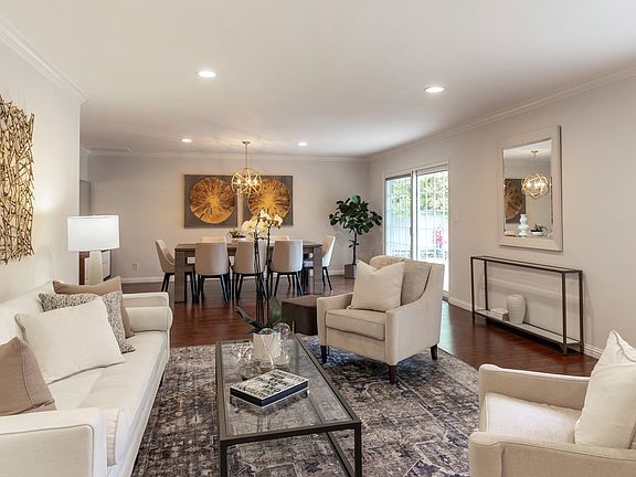 5th image of 10399 Rivercrest Ct