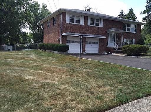 1st image of 9 Holly Rd