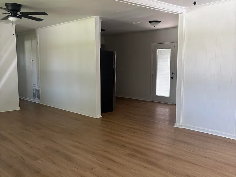 1813 Empress Ave — Photo 18