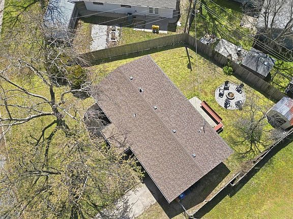 2nd image of 6315 N Scottsville St