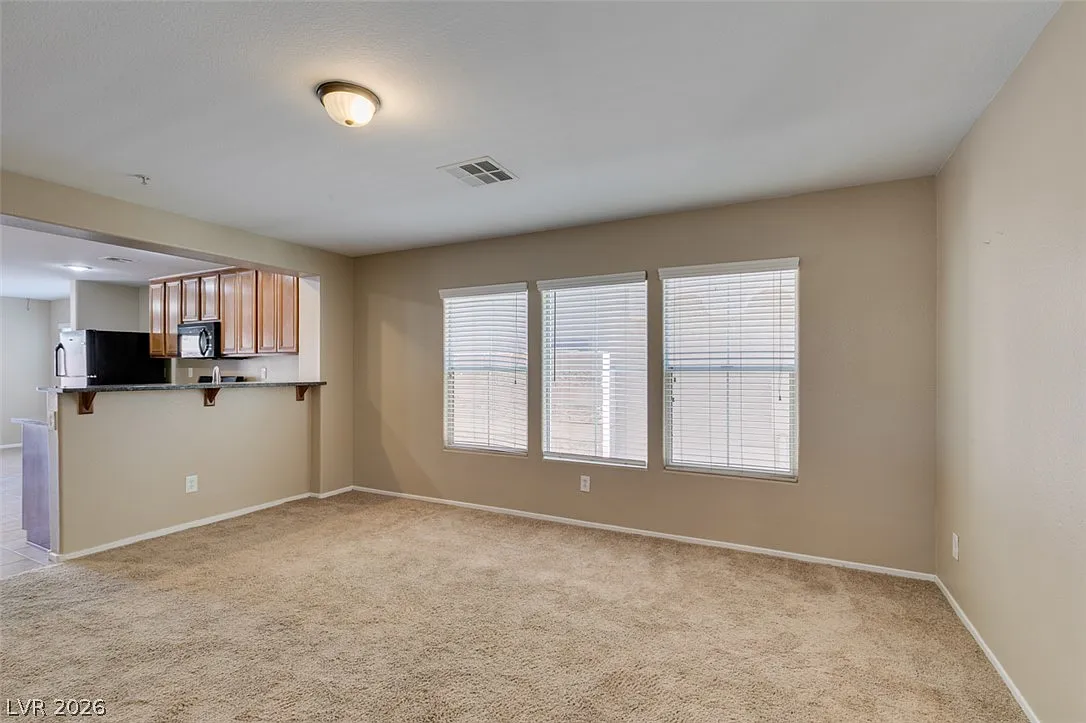 3 bed, 2.5 bath, 1542 sqft, $1,950 — Photo 4