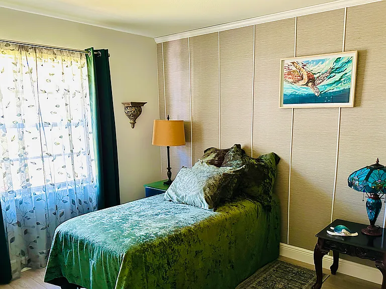 Second bedroom