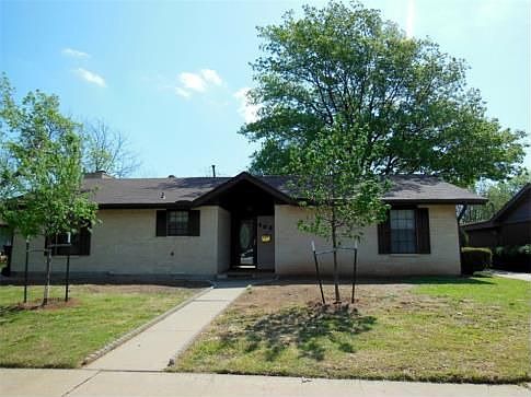 4649 University Ave.
