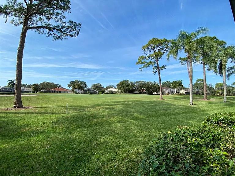 6281 Timberlake Dr #H6 — Photo 39