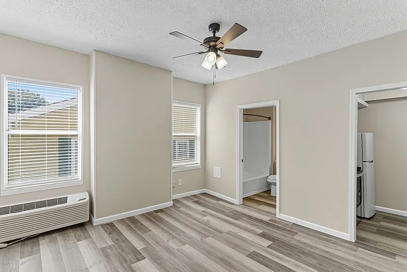 1 bed, 1.0 bath, 526 sqft, $925 — Photo 4