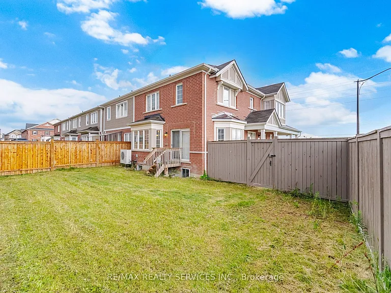 75 Benhurst Cres #UPPER — Photo 49