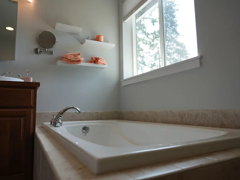1151 E Trails End Dr — Photo 32