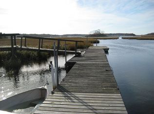 15 Brookside Cir, Mashpee, MA 02649