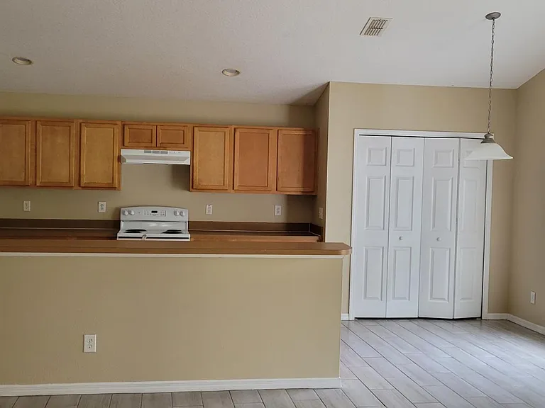 2287 Bracknell Forest Trl — Photo 5