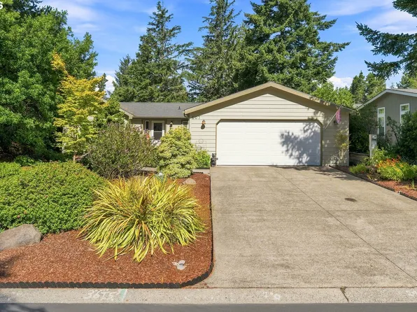 607 Glenbrook Cir, Florence, OR 97439
