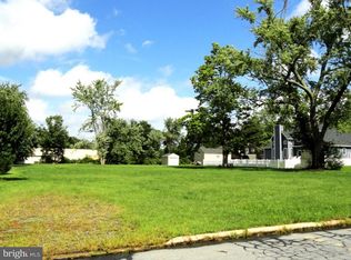 221 Cedar Ave, Blackwood, NJ 08012