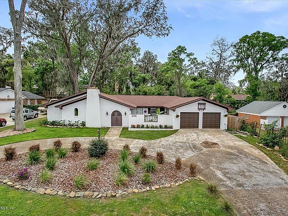 3rd image of 11414 Portside Dr