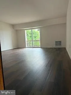 1020 Jardin Ct — Photo 5